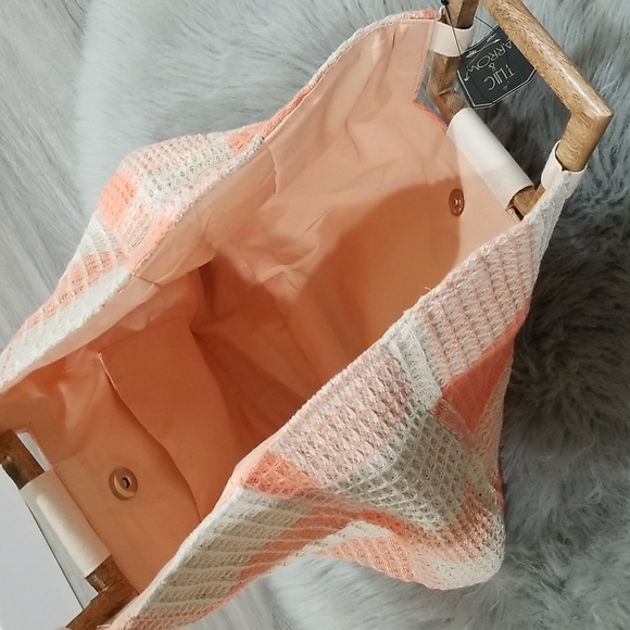 Twig and Arrow purse - Picture 2 of 7